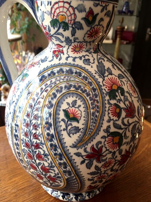 Gien model kashmir fae pitcher