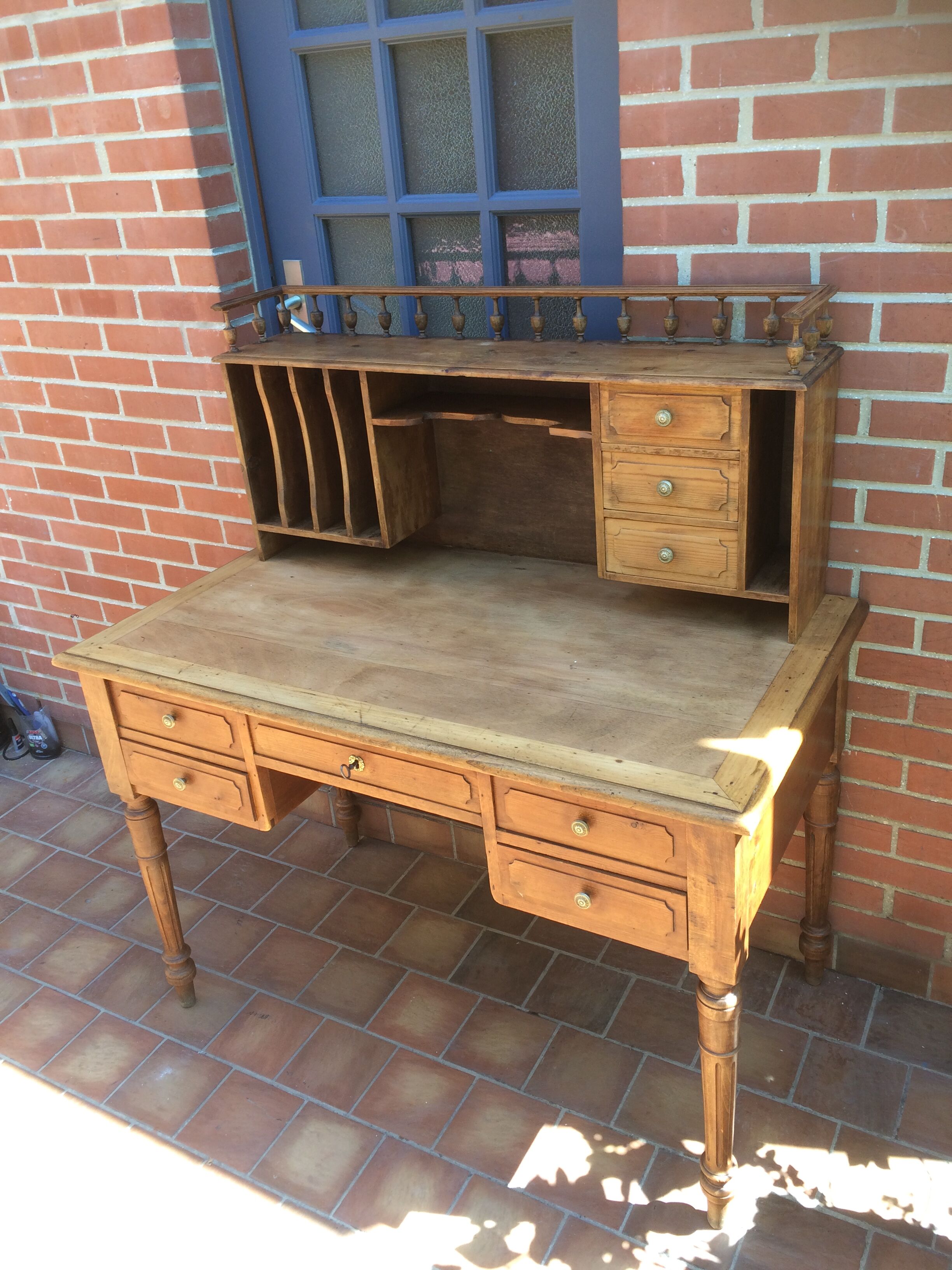 Period office in pitchpin