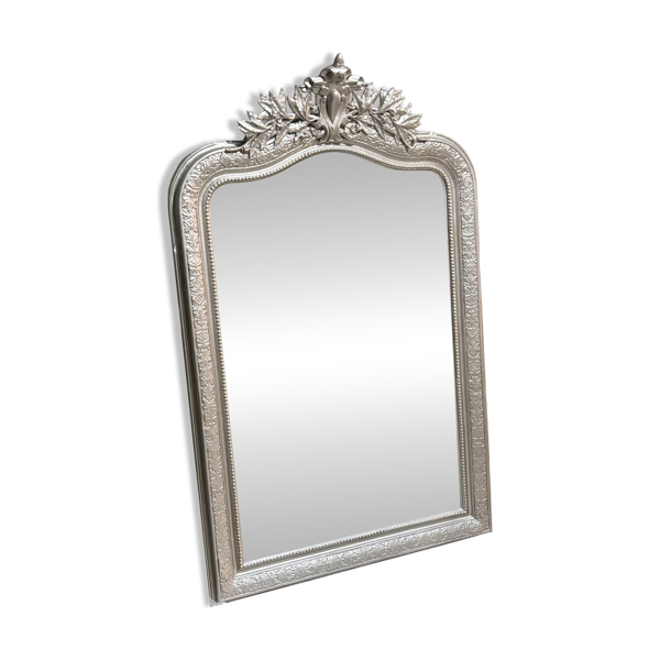 Grand miroir ancien fin XIXème siècle à fronton sculpté de style Louis Phil