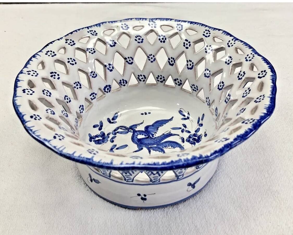 Old openwork bread fruit basket cup Martres Tolosane