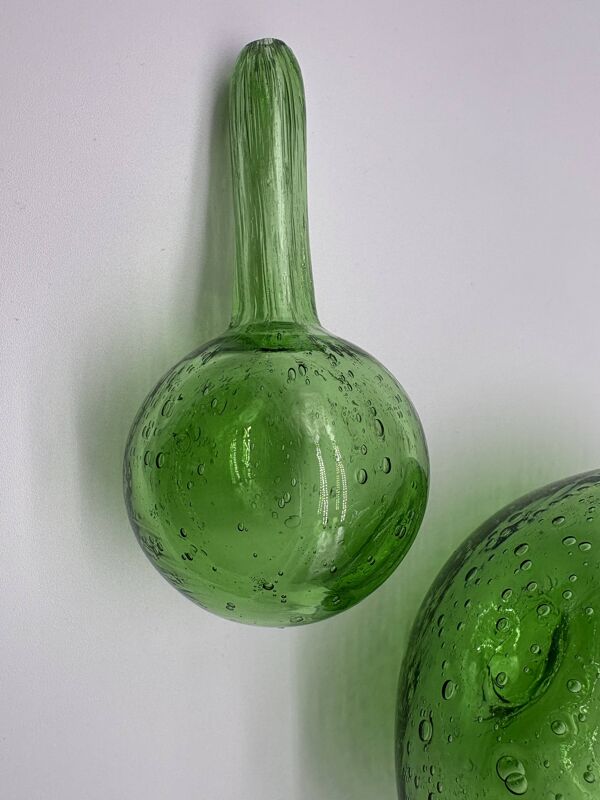 Service à liqueur Biot verre soufflé vert bullé carafe 6 verres plateau