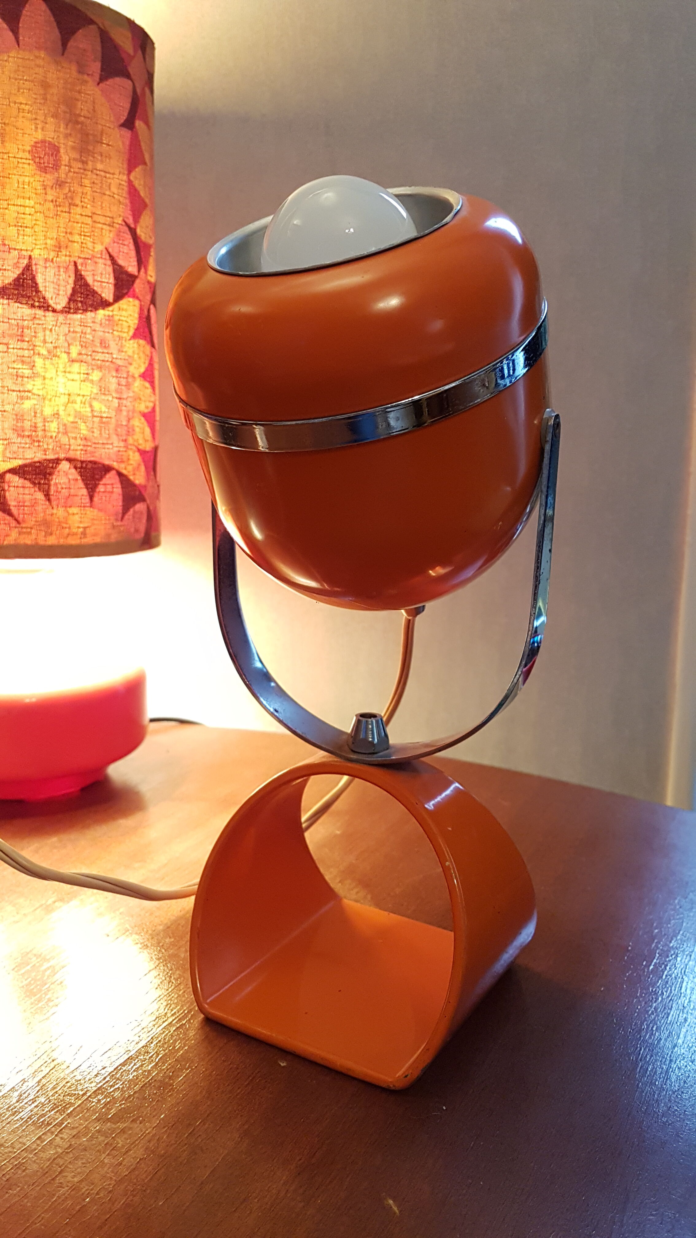 Lamp metal of the years 70