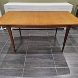 Scandinavian extendable teak table, 1970s