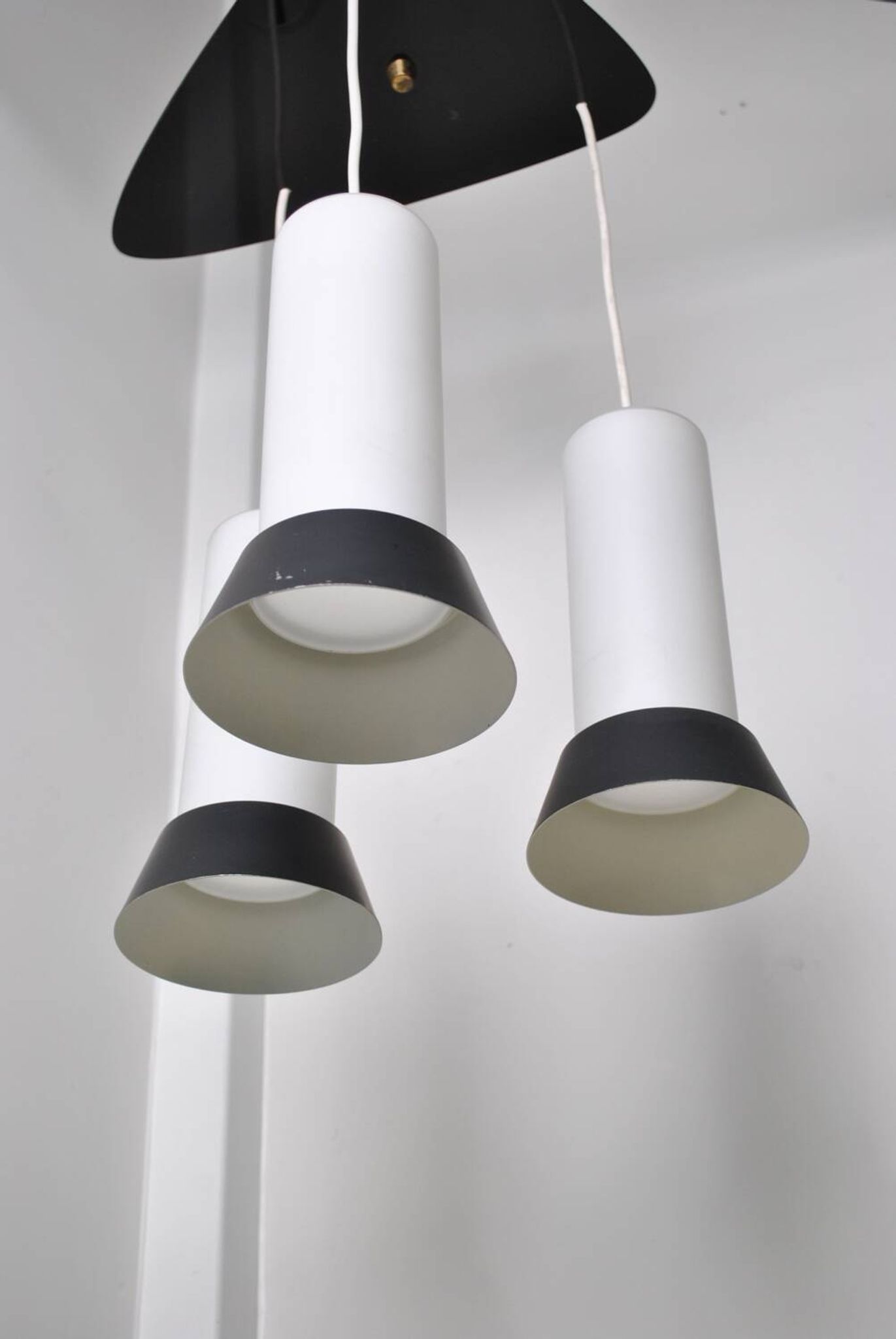 Suspension 3 opalines 1960