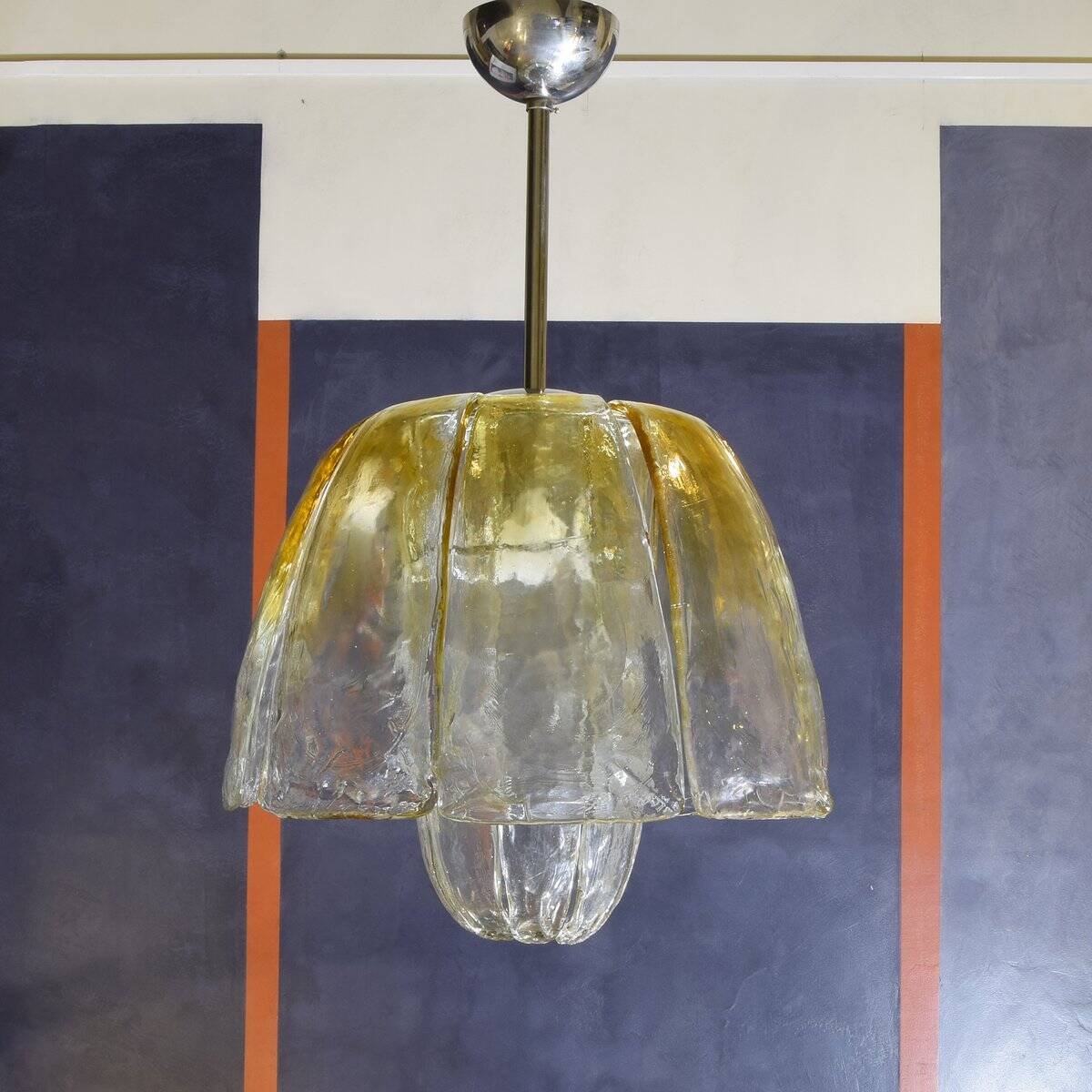 Vintage pendant lamp in the style of Carlo Nason for AV Mazzega, 1970s.
