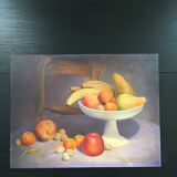 Fruit cutting table