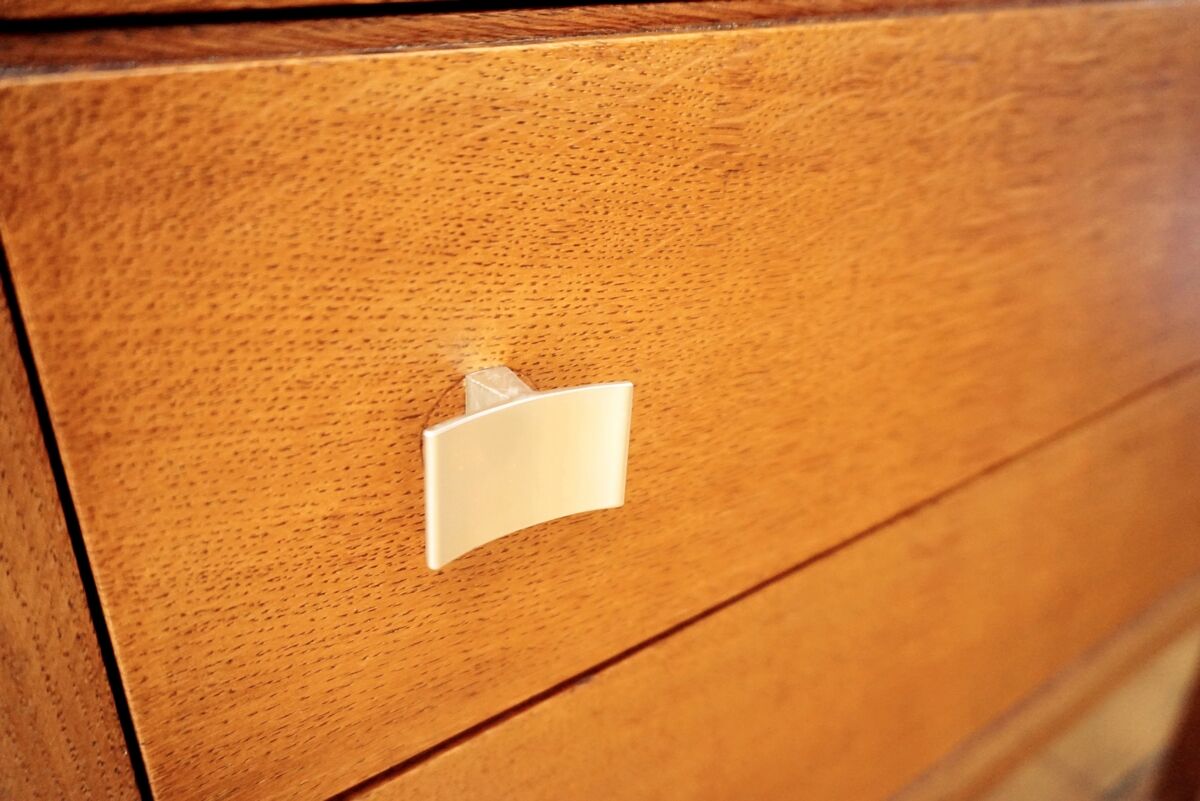 Furniture vanity dresser mirror triptych