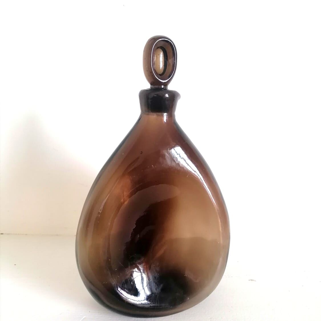Carafe à liqueur verre ambré 1970