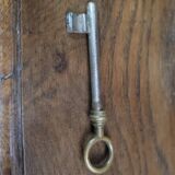 Buffet-Bibliothéque a deux-corps époque Louis XV, réalisé en chêne massif