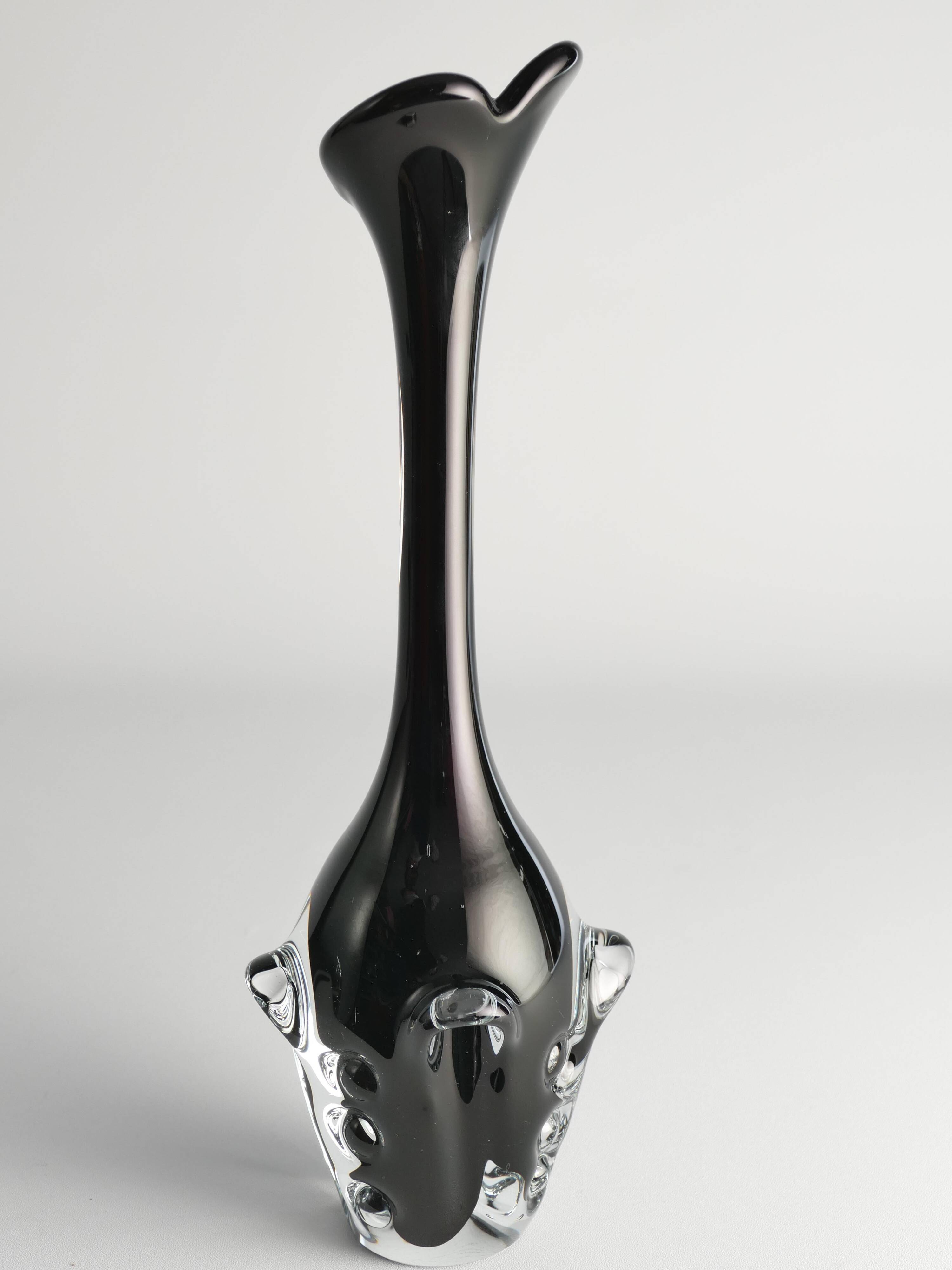 Scandinavian Modern Art Glass Vase by Börne Augustsson for Åseda