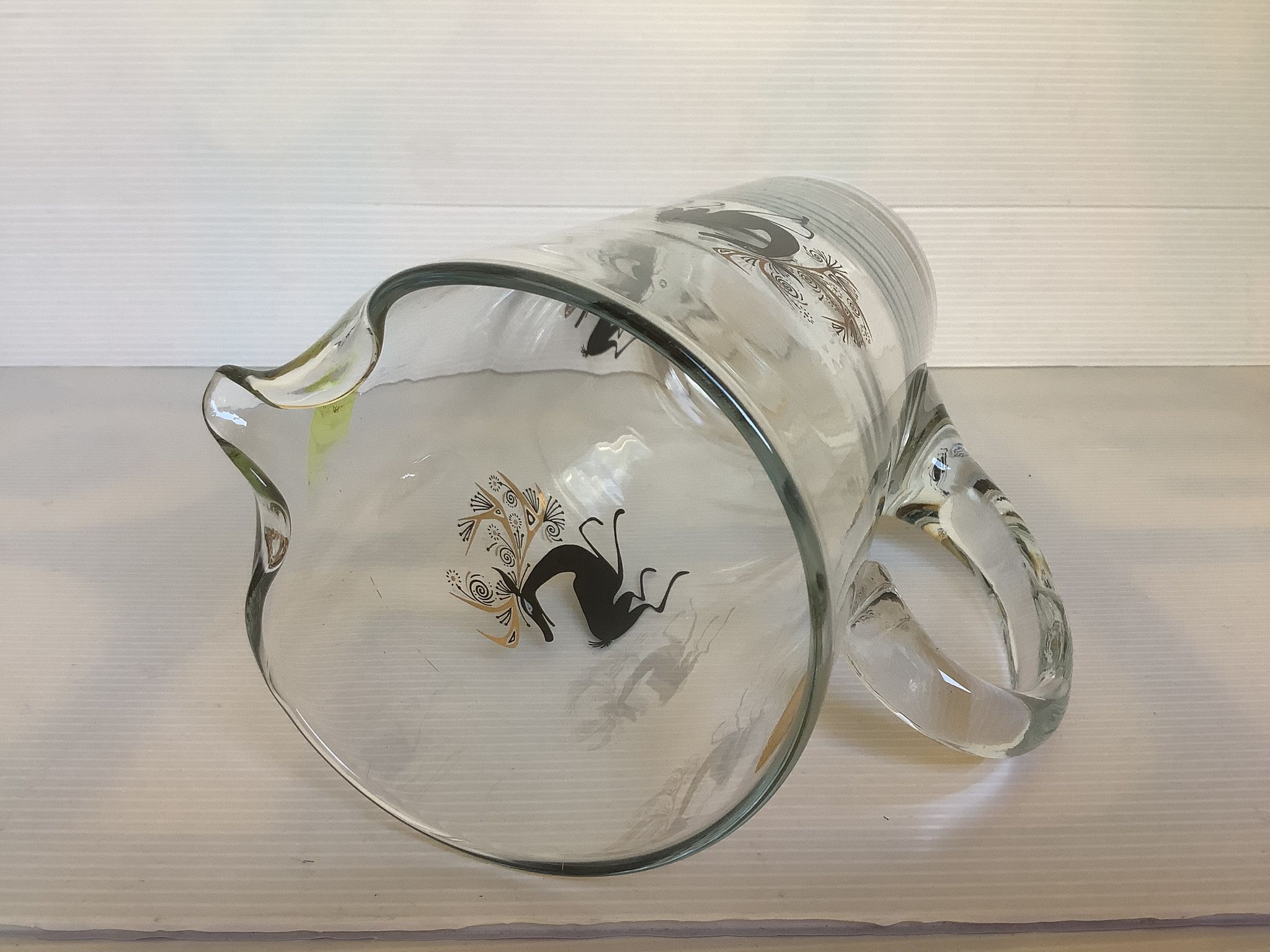 Old deer jug Fains France