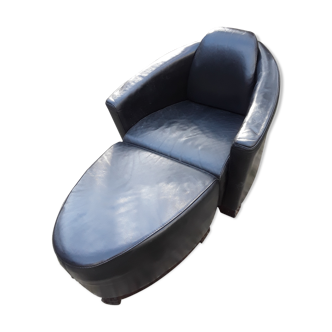 Club chair tray and leather footrests