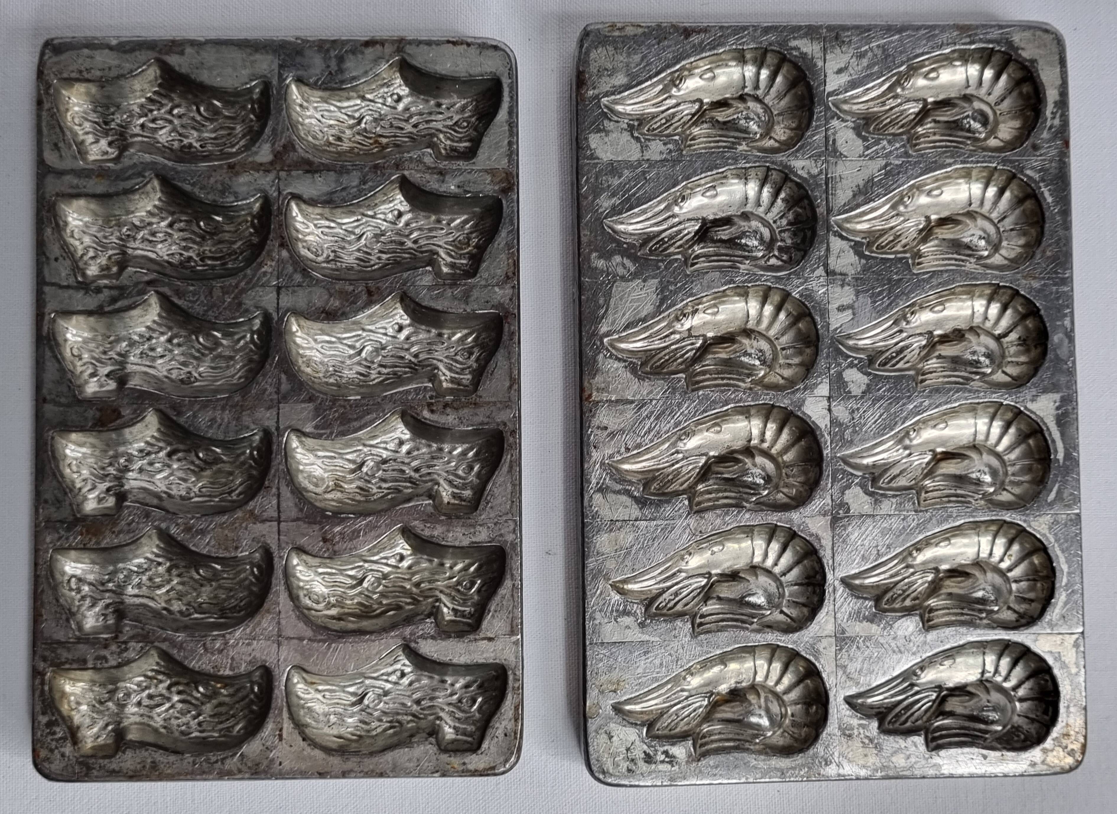 Set of two old chocolate molds "Letang et fils" Paris, 26 cm
