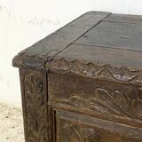 Coffre en chêne massif, XVIIIème siècle