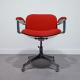 Red office chair by Parisi/Mim