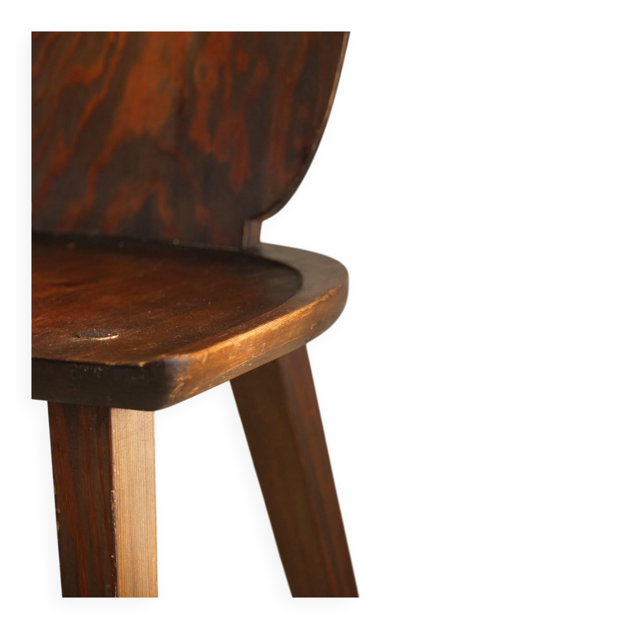 Rustic chair in Swedish pine, Carl Malmsten style, early 20th century.