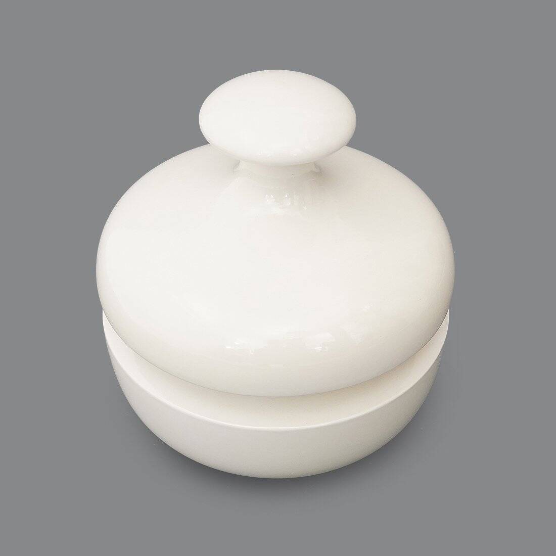 White ceramic vase with lid by Enzo Bioli for Il Picchio, 1970s