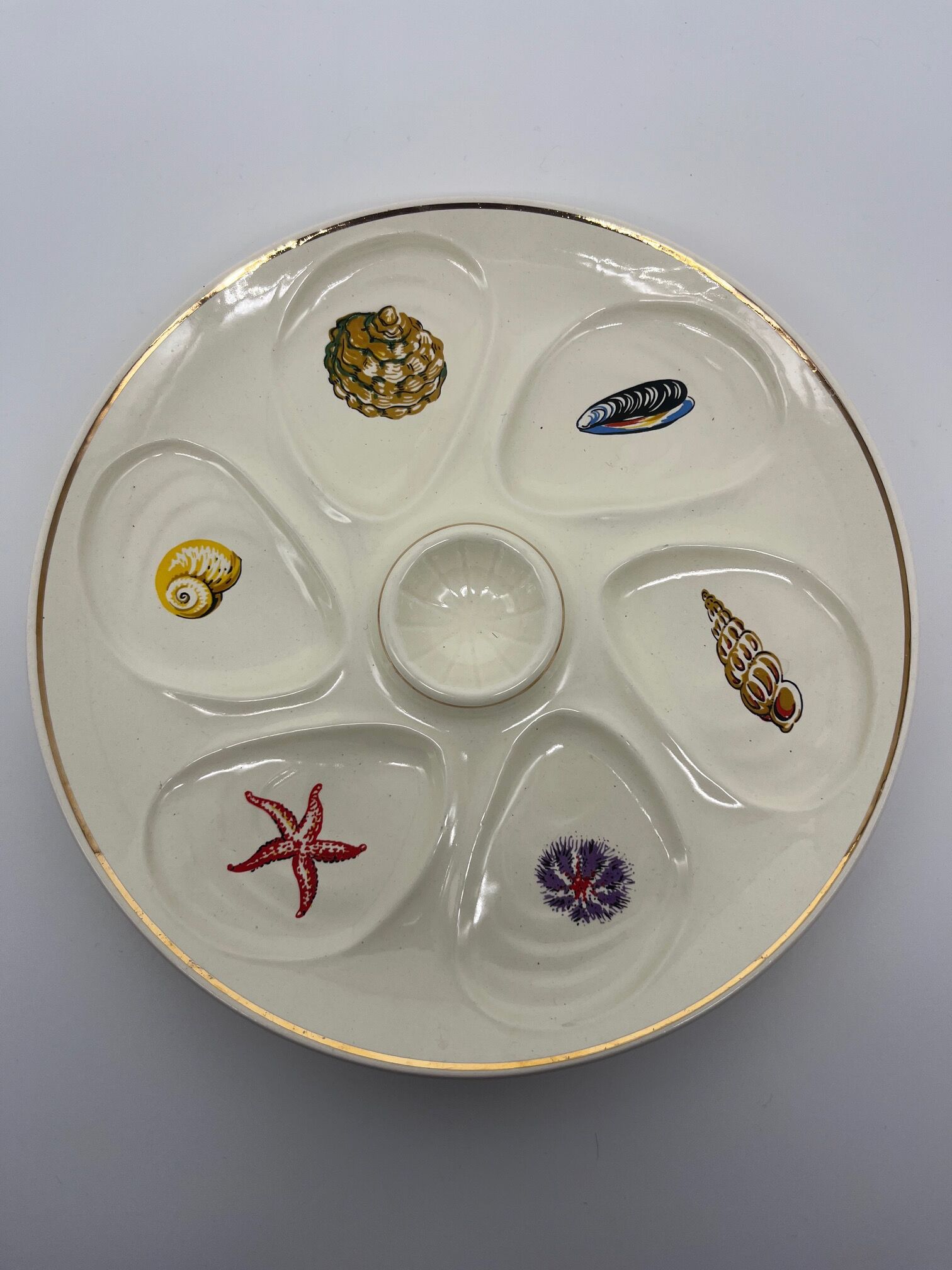 Vintage oyster plates