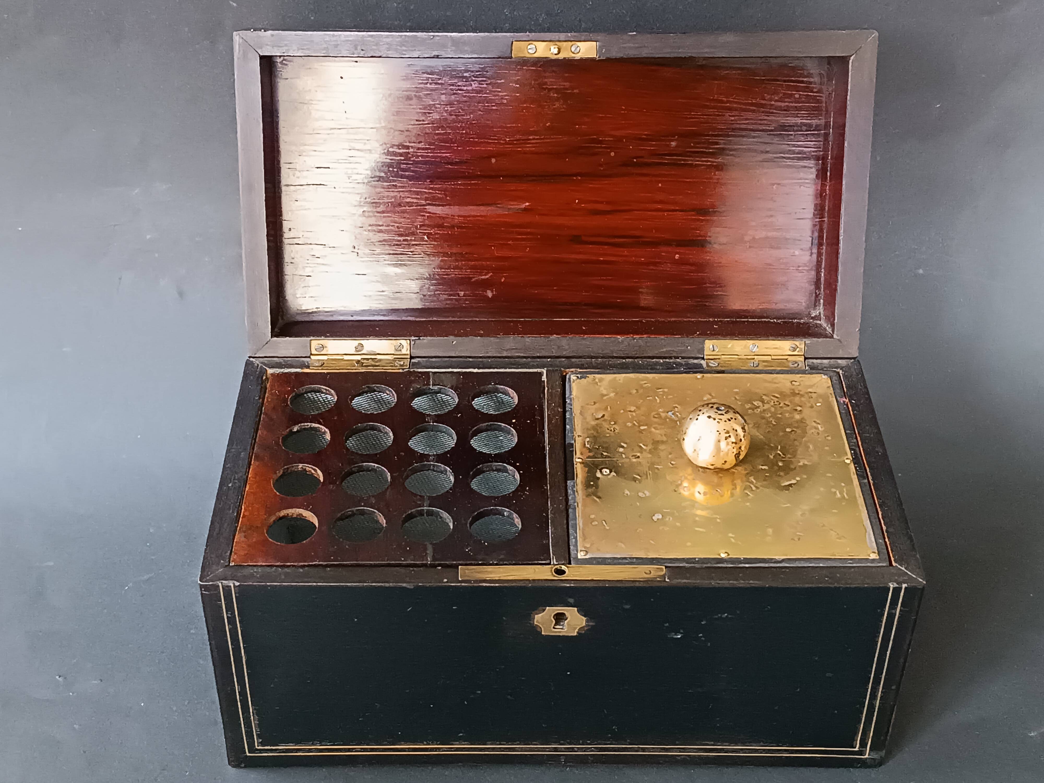 Coffret à tabac et cigares en bois et laiton Napoléon 3