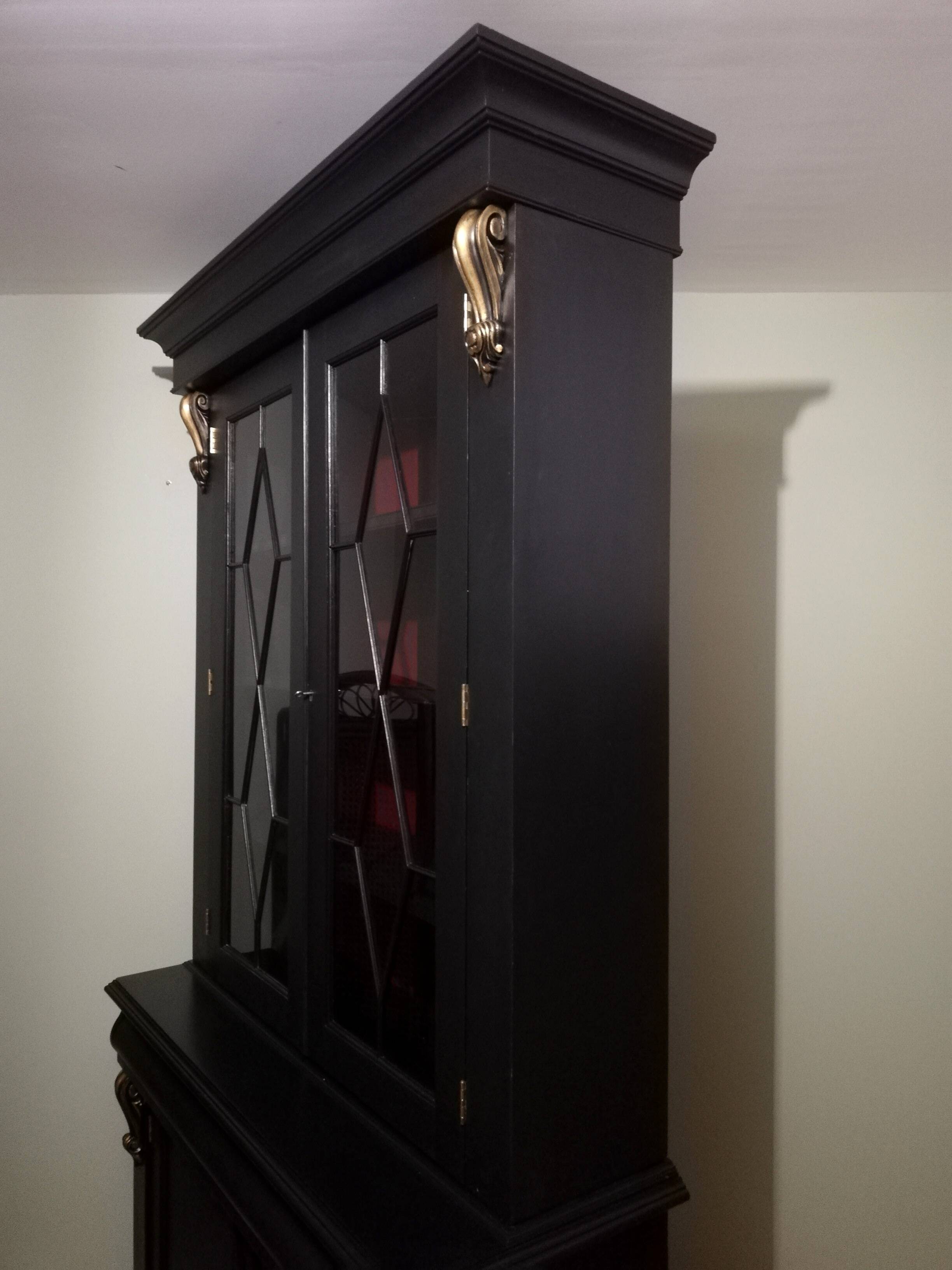 English library display case height 225cm
