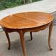 Round extendable dining table Louis XV in solid wood from the 1960s.