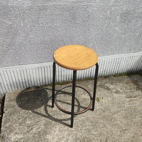 Workshop stool