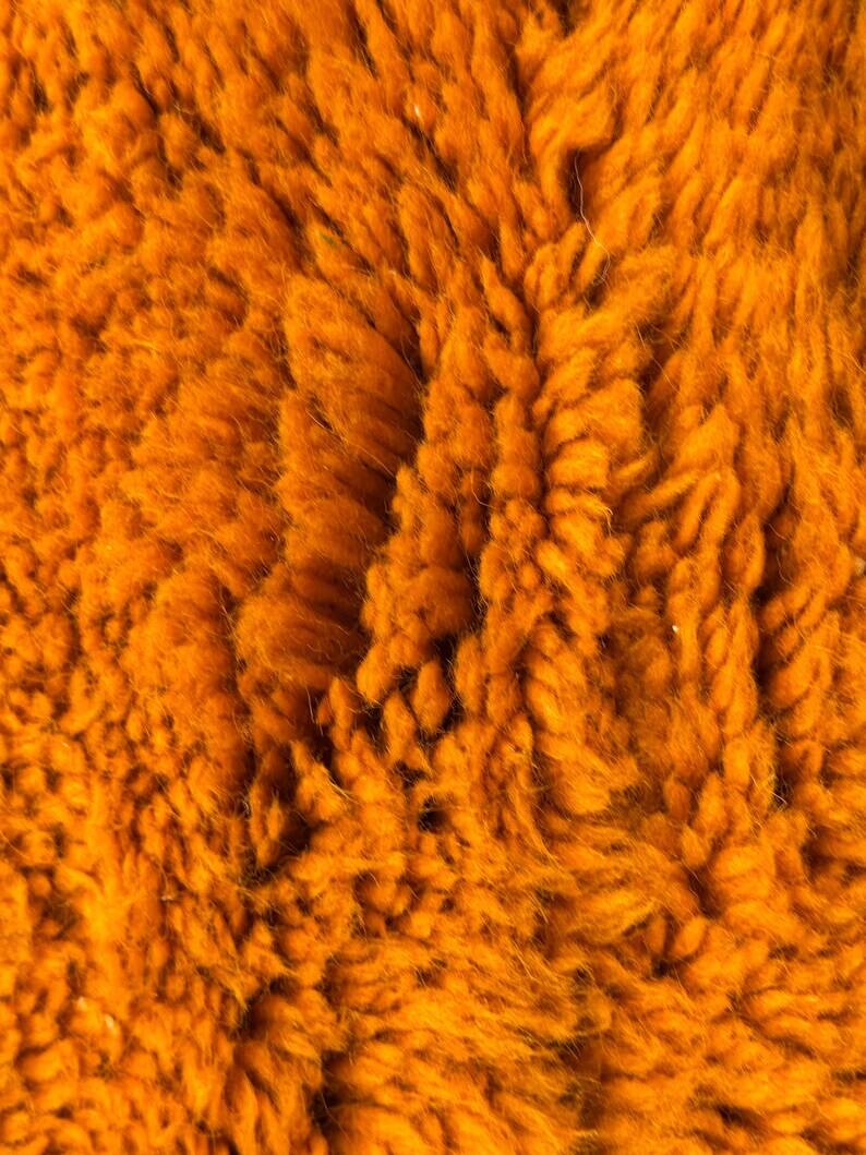 Traditional Berber Moroccan rug 250cm x 150cm