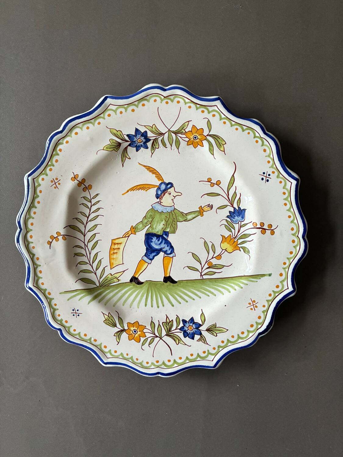 Set of Moustiers plates, 18th century
