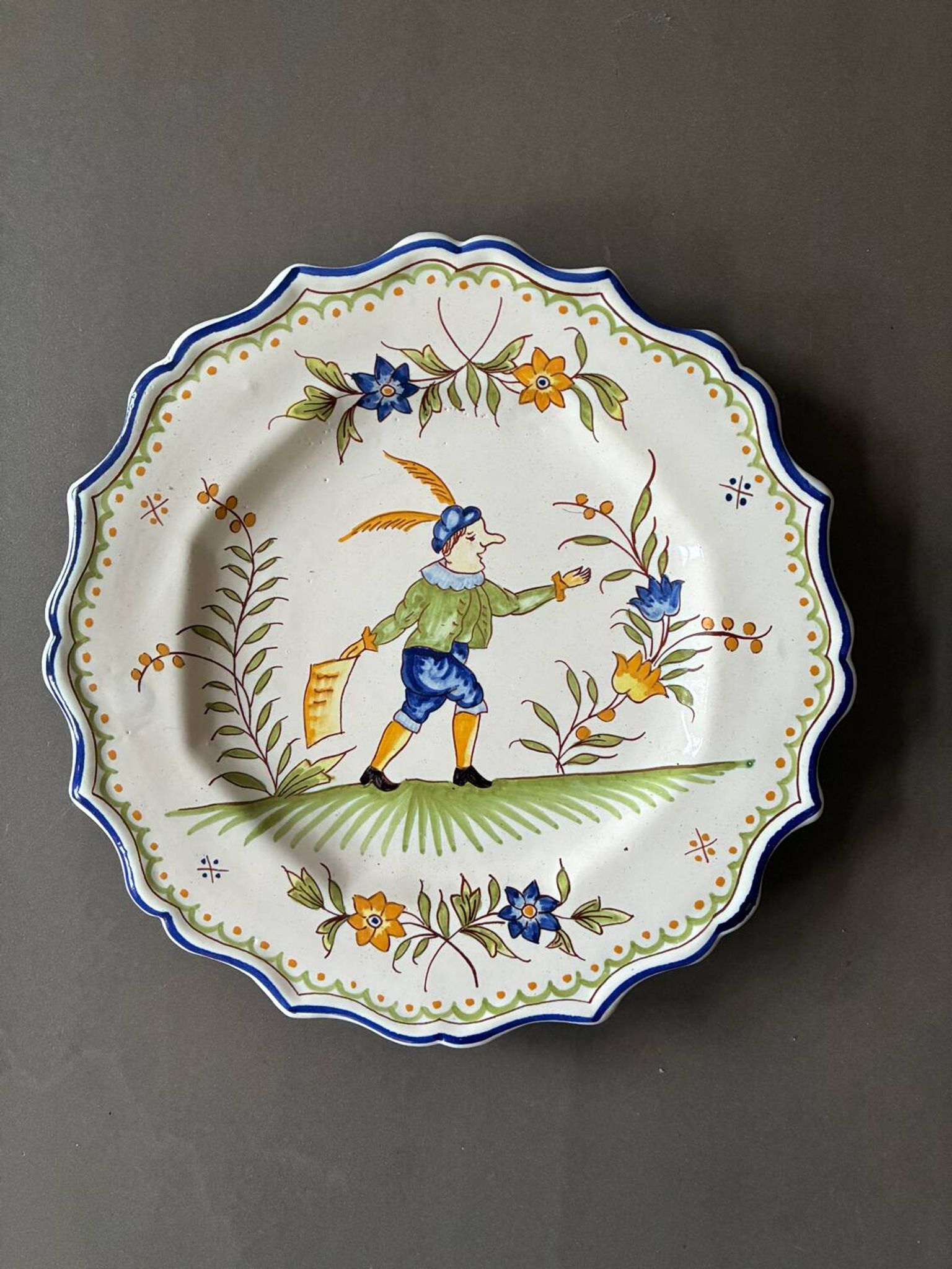 Set of Moustiers plates, 18th century