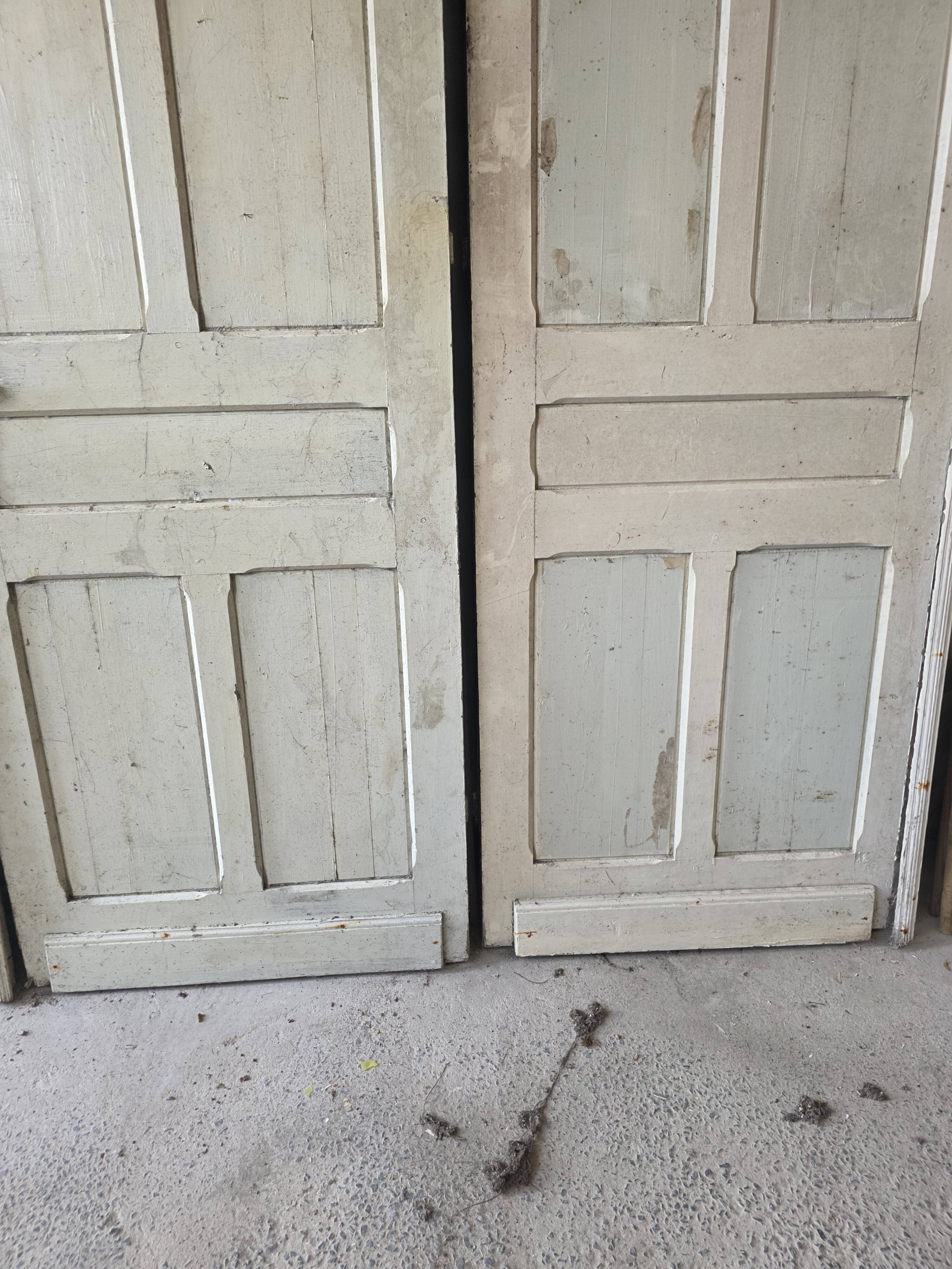 4 old partition doors