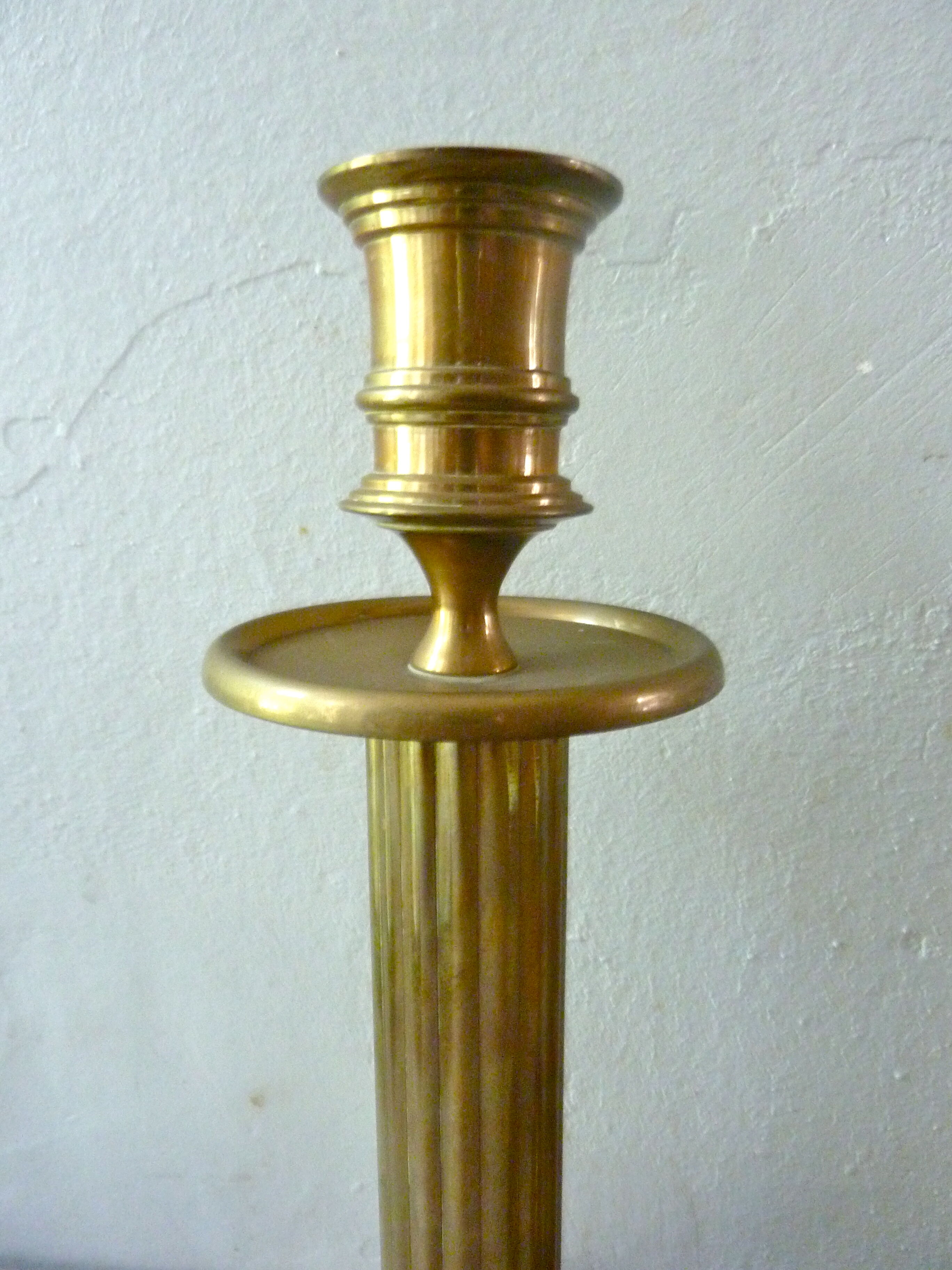 Pair of candlesticks yellow brass fluted barrels