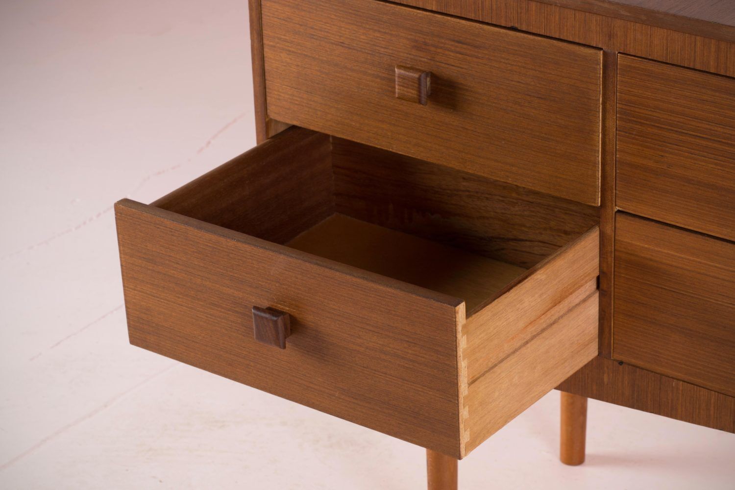 Enfilade scandinave 1960