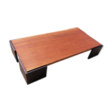 Coffee table in solid mahogany