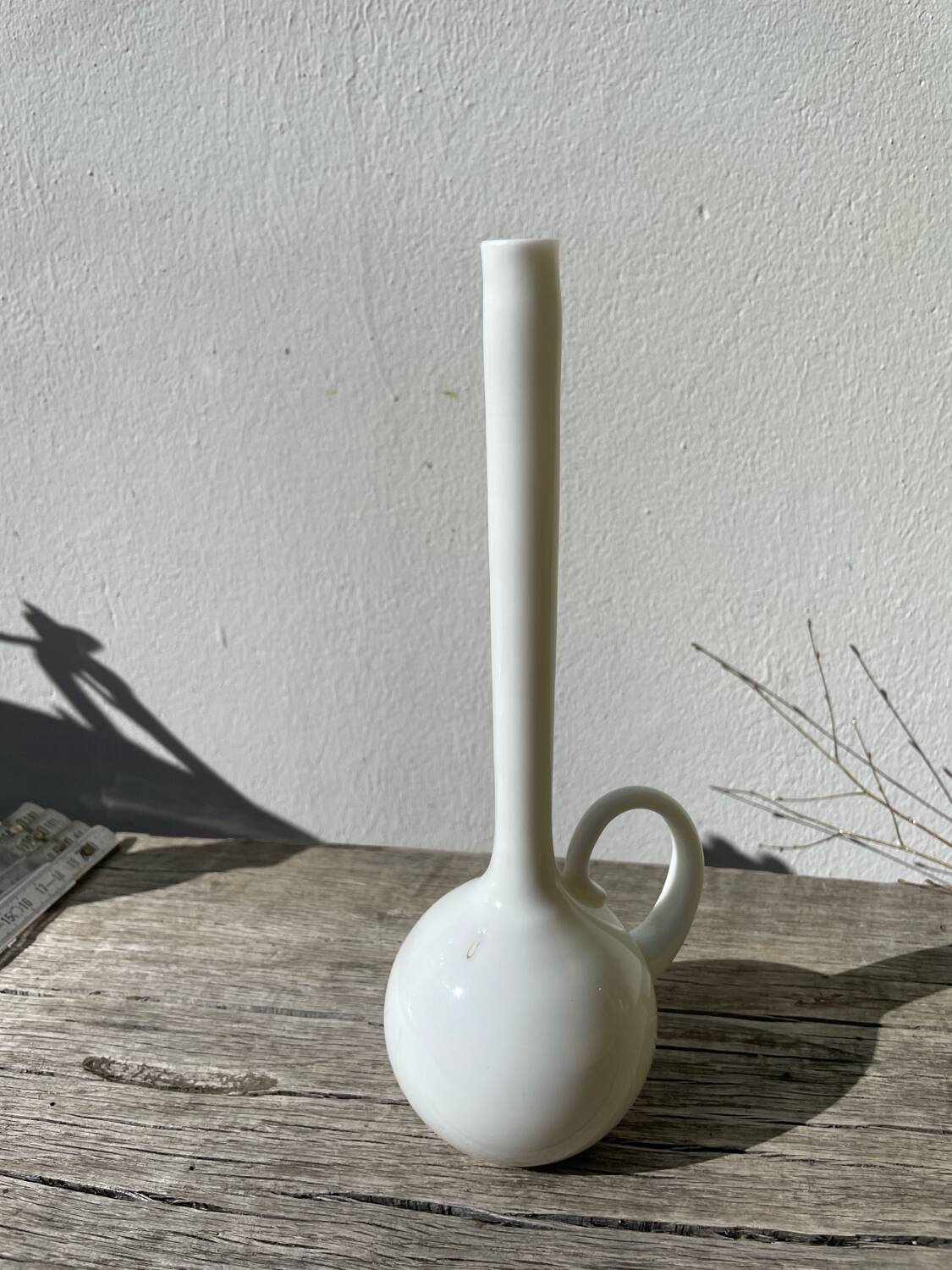 White opaline glass soliflore vase