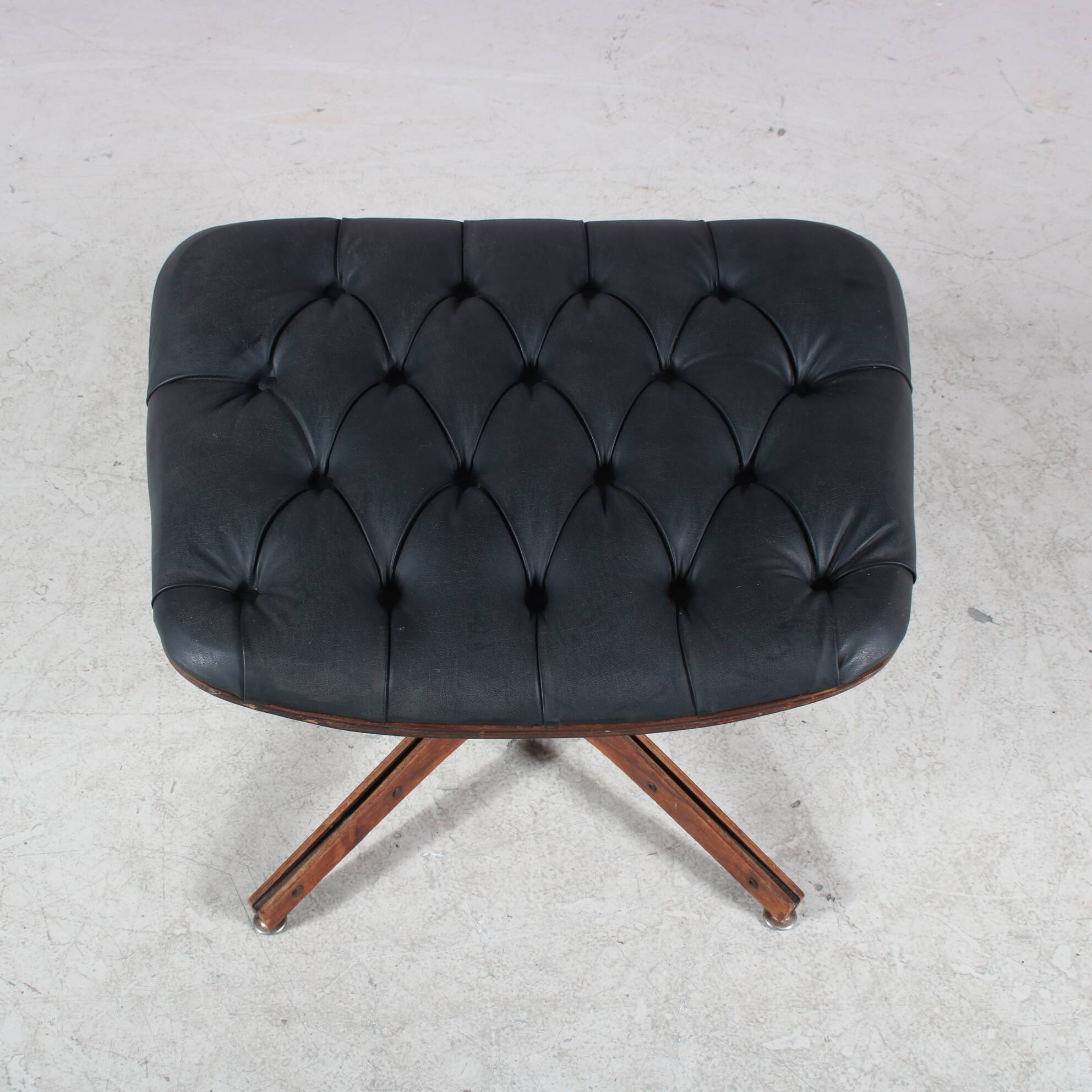 1960s Ottoman by George Mulhauser for Plycraft, USA