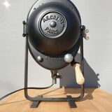 Black Cremer projector with wooden handle and pursuit