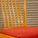 Set of 5 wooden chairs and red fabric