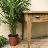 Farmhouse table with compartmentalized drawer