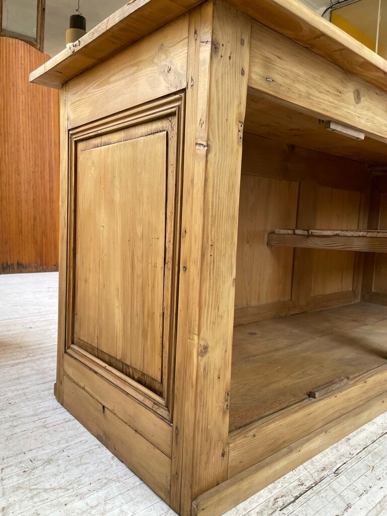 1900 pine trading post