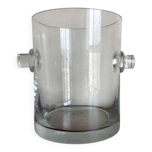 vase moderniste en cristal