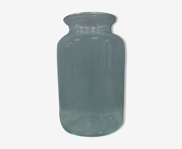 Pot en verre d'origine hongroise