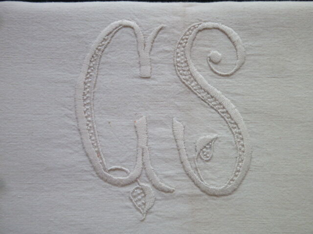 Old sheet in mestizo bis monogrammed CS Border back to crochet 2.07 x 2.90 m