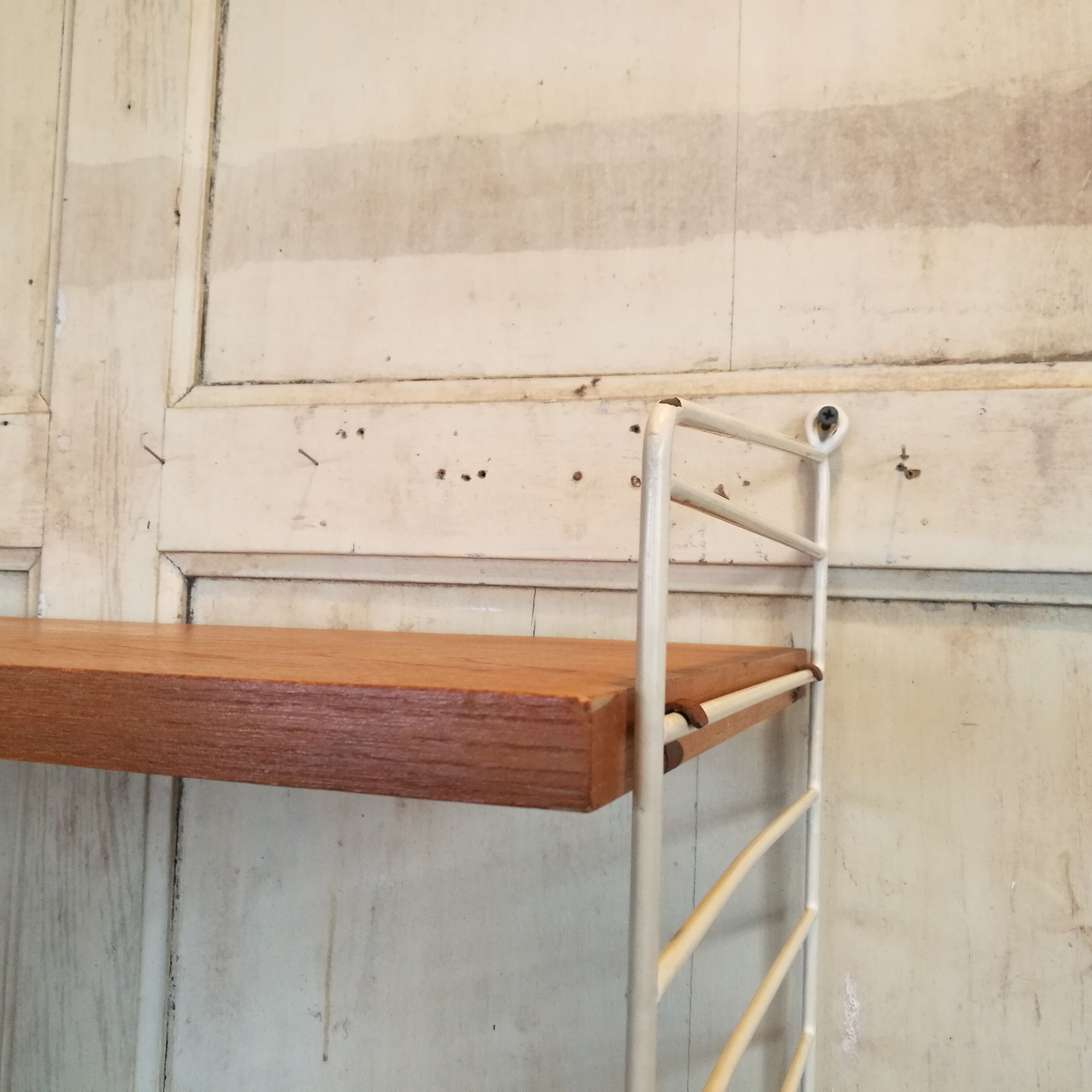 White vintage String shelf
