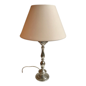 lampe en métal chromé