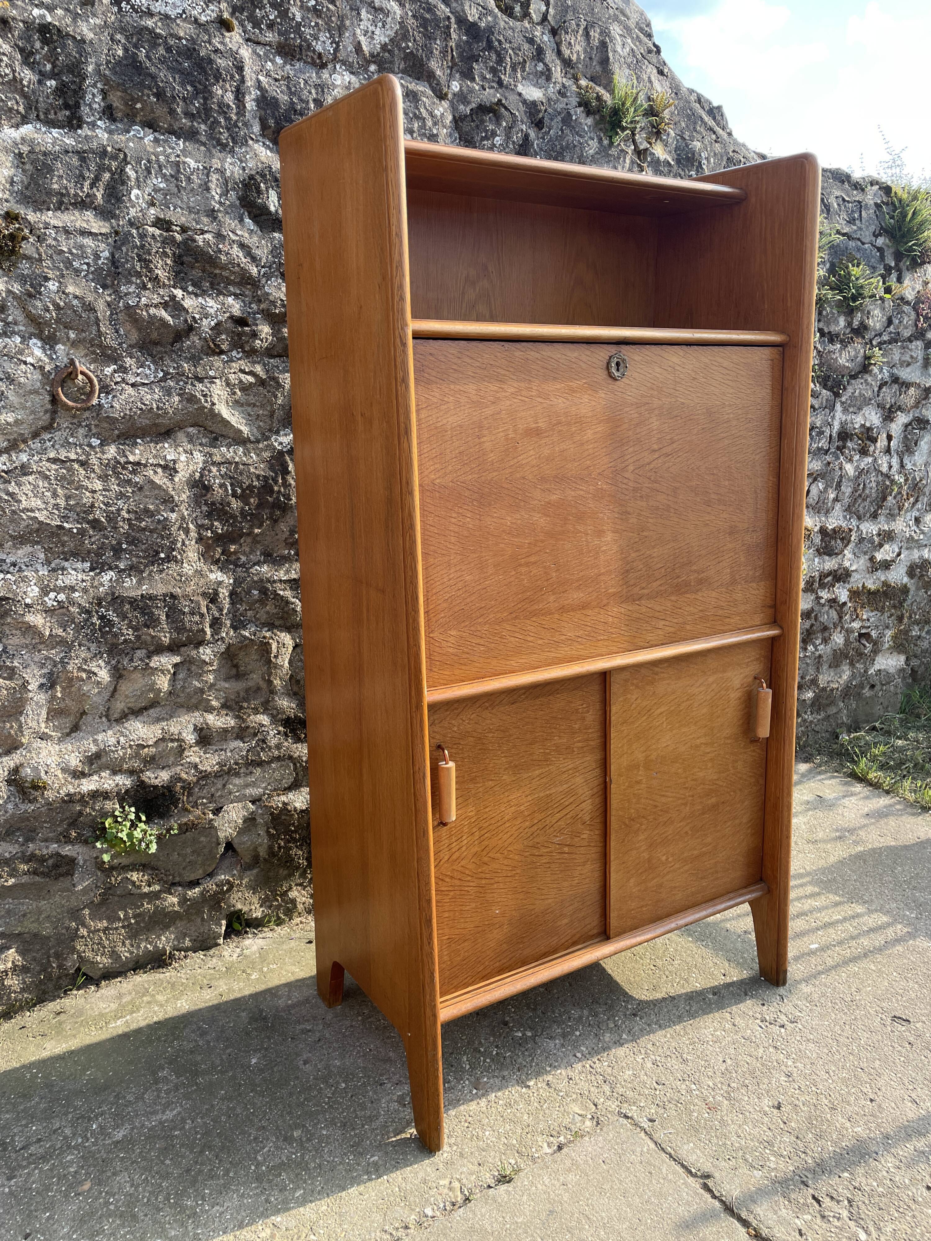 Secrétaire en bois blond 1960