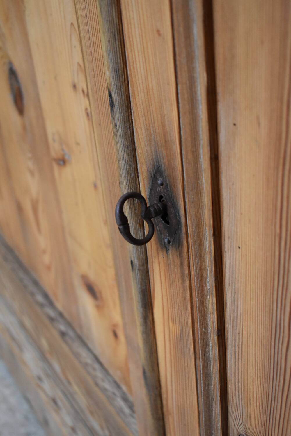 Armoire