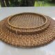 Ensemble de 6 plateaux en rotin et cannage, 1970