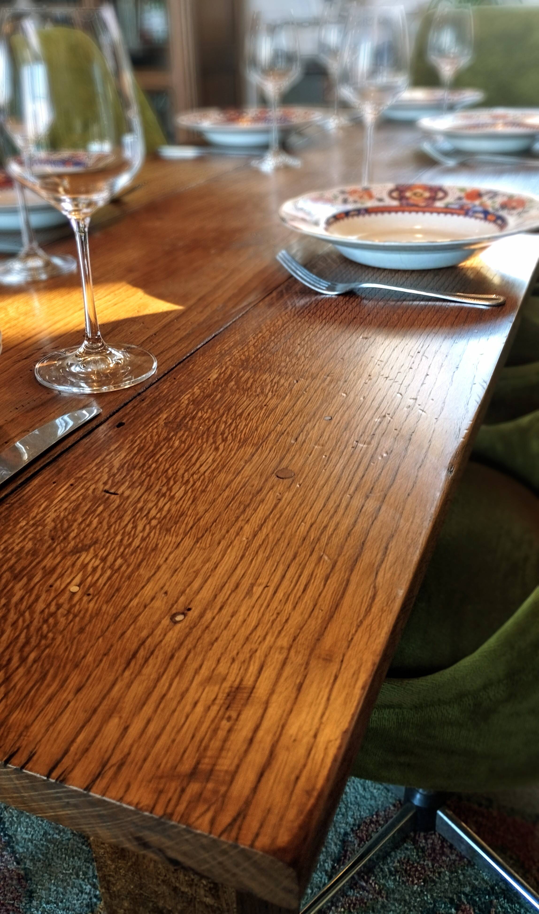 Farm table in sold oak