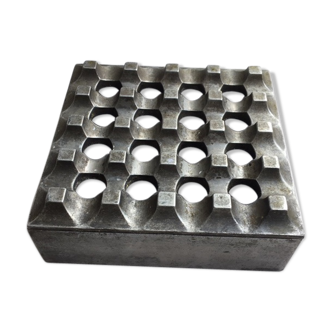 Ashtray model Ultima 15 in aluminium