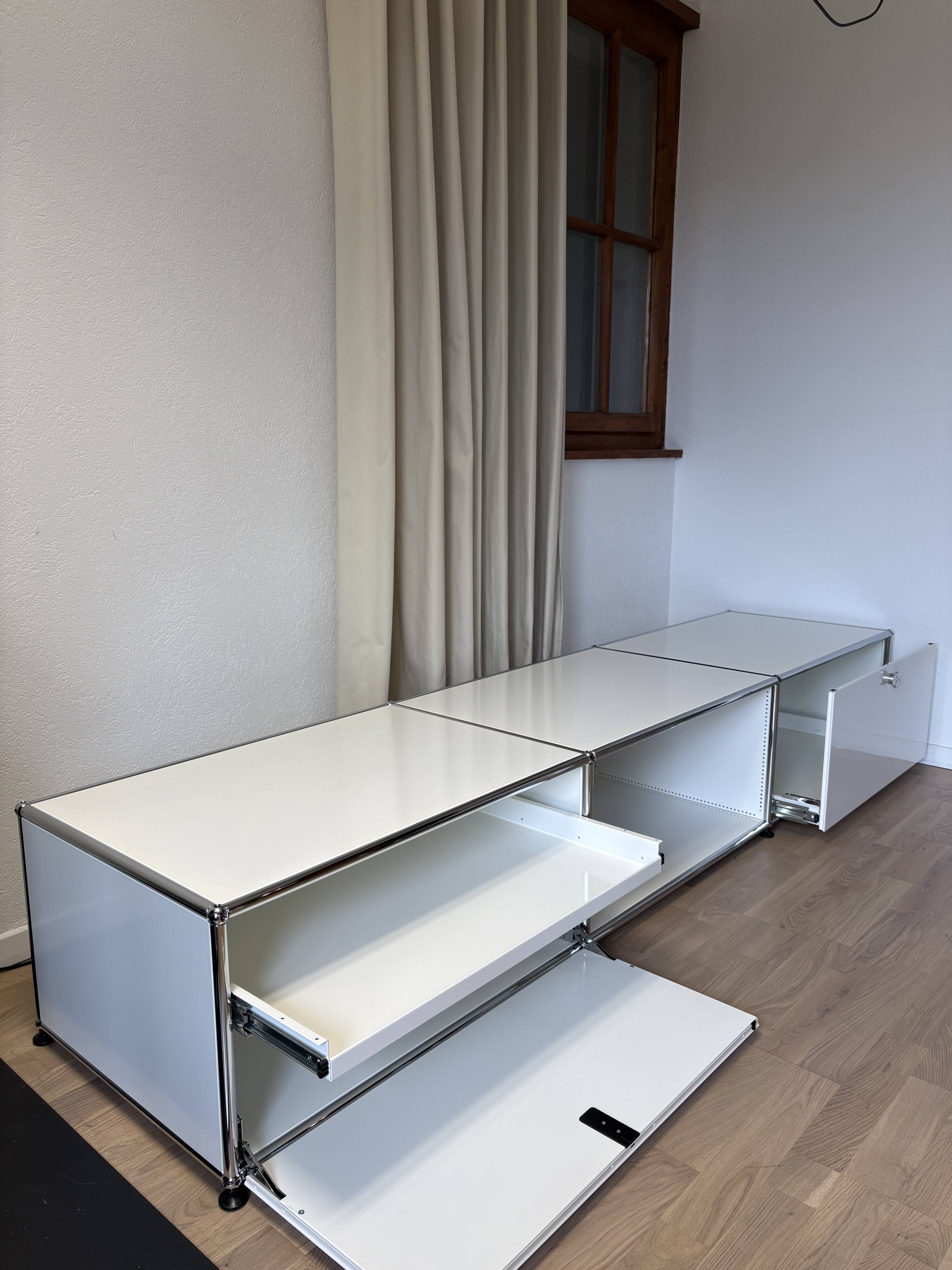 Meuble TV USM Haller blanc pur